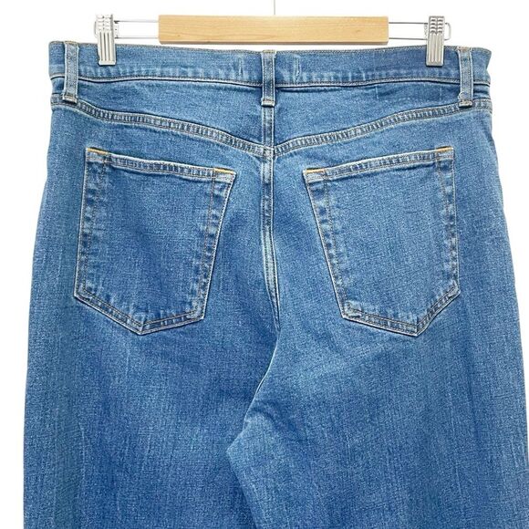 Abercrombie & Fitch The 90s Straight Ultra High Rise Size 33 | 16 Medium Wash - Picture 6 of 10